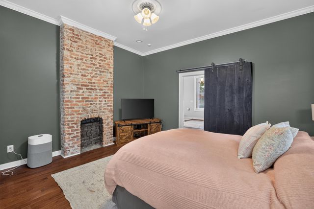 617 N Broadway, Lexington, KY 40508