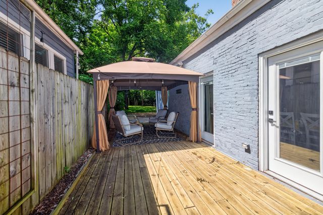 617 N Broadway, Lexington, KY 40508