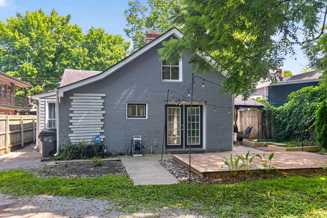 617 N Broadway, Lexington, KY 40508