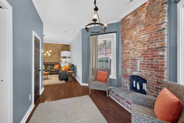 617 N Broadway, Lexington, KY 40508
