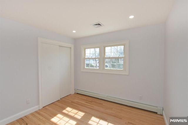 269 Columbia Terrace, Paramus, NJ 07652