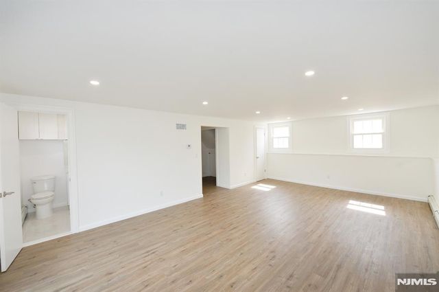 269 Columbia Terrace, Paramus, NJ 07652