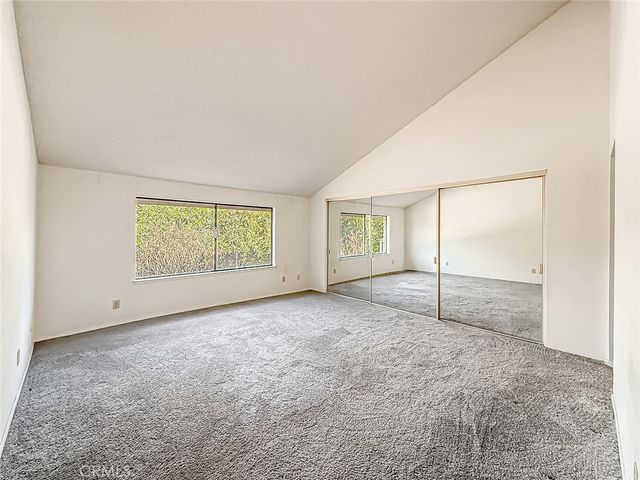 230 Via Del Caballo, Oak Park, CA 91377