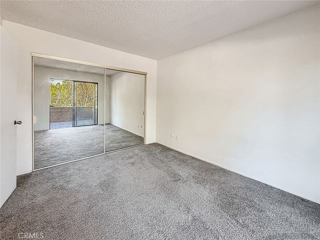 230 Via Del Caballo, Oak Park, CA 91377