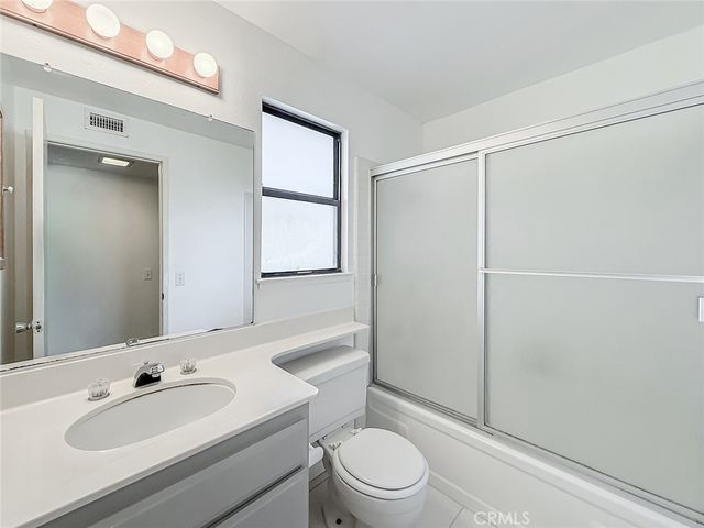 230 Via Del Caballo, Oak Park, CA 91377