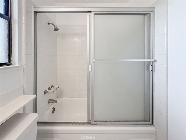 230 Via Del Caballo, Oak Park, CA 91377