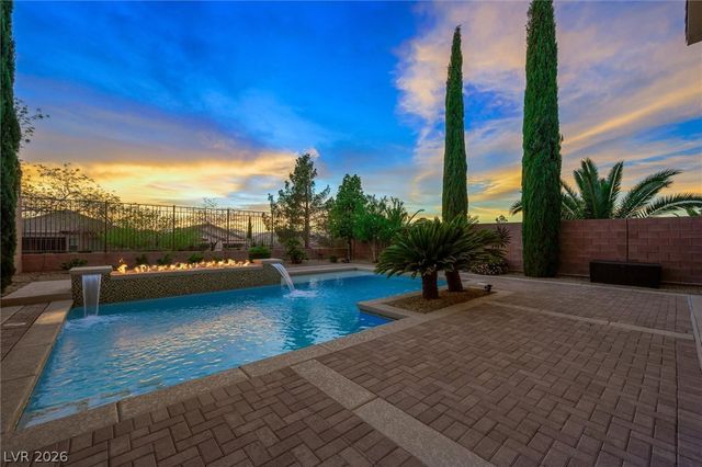 2605 Chateau Clermont Street, Henderson, NV 89044