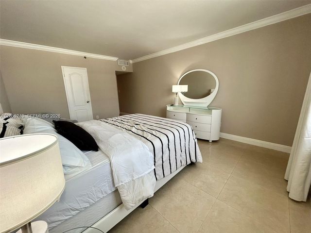 100 Lincoln Rd 1010, Miami Beach, FL 33139