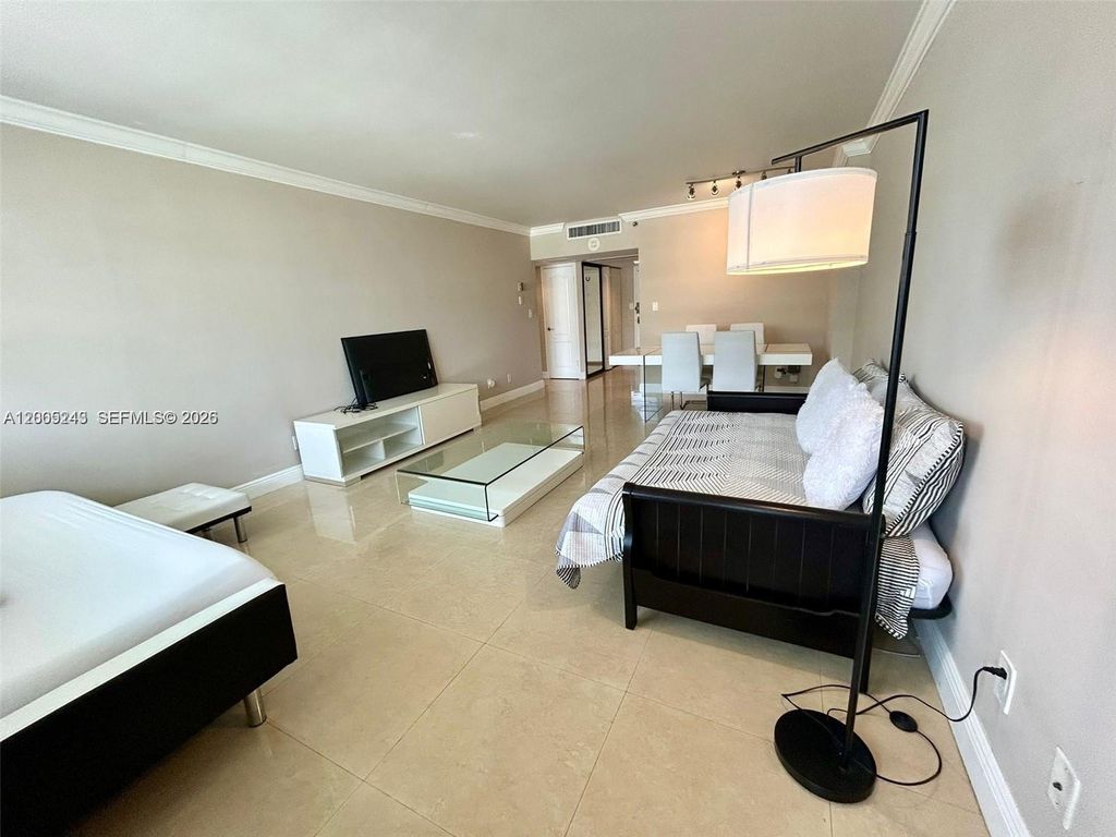 100 Lincoln Rd 1010, Miami Beach, FL 33139