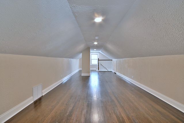 9016 Southview Avenue, Brookfield, IL 60513