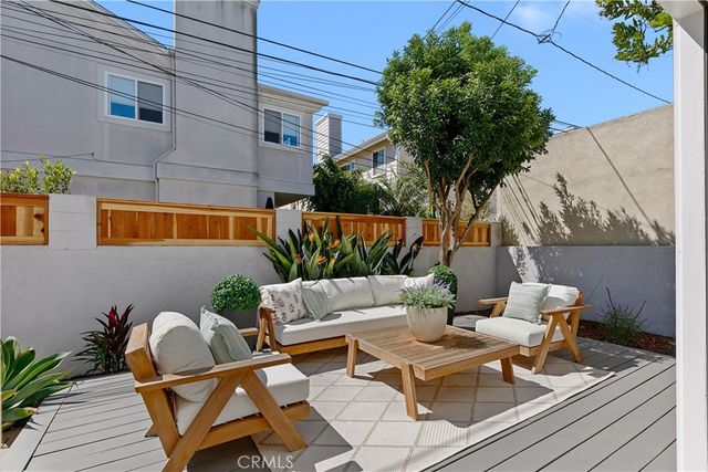 2408 Curtis Avenue B, Redondo Beach, CA 90278