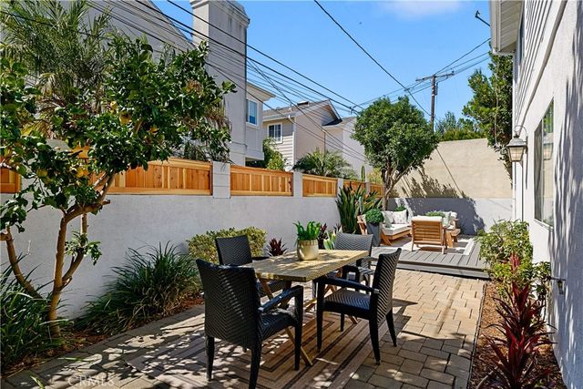 2408 Curtis Avenue B, Redondo Beach, CA 90278