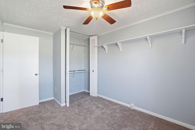 7470 WOUNDED KNEE RD, Lorton, VA 22079