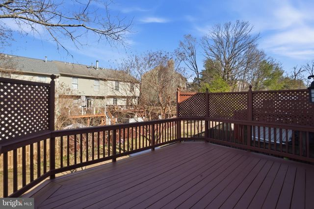 7470 WOUNDED KNEE RD, Lorton, VA 22079