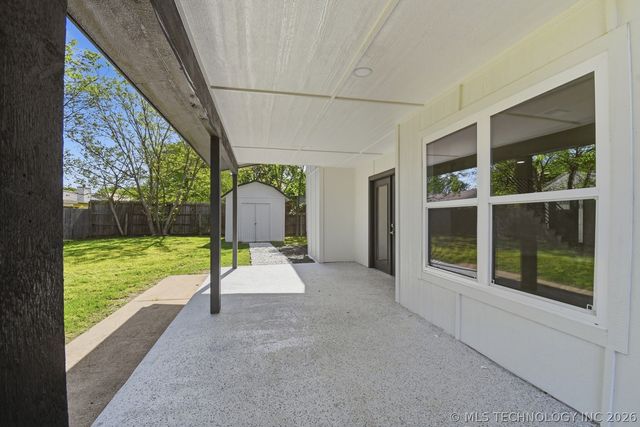 2629 W 68th Place S, Tulsa, OK 74132