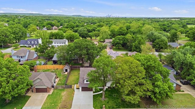 2629 W 68th Place S, Tulsa, OK 74132