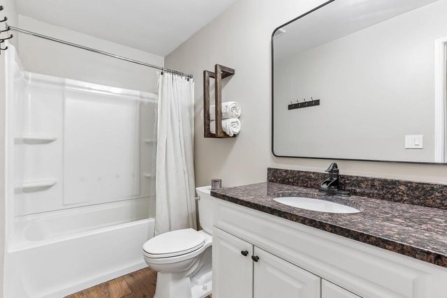 11262 3rd AVENUE, Pleasant Prairie, WI 53158