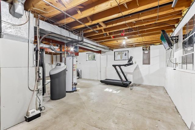 11262 3rd AVENUE, Pleasant Prairie, WI 53158