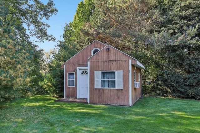 11262 3rd AVENUE, Pleasant Prairie, WI 53158