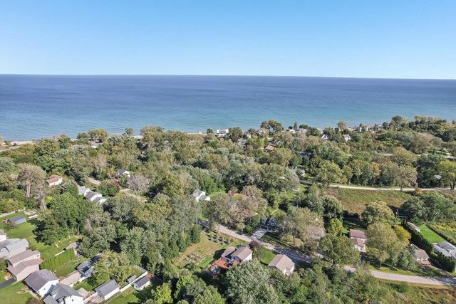 11262 3rd AVENUE, Pleasant Prairie, WI 53158