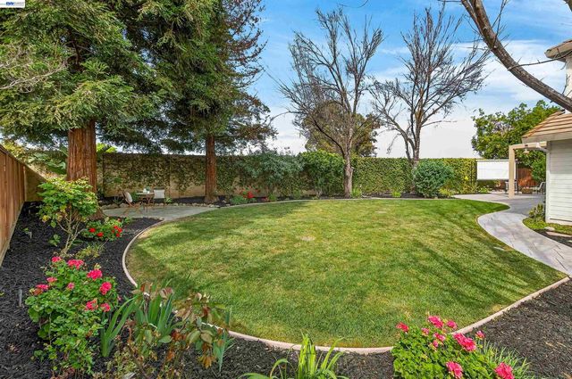 4914 Candy Ct, Livermore, CA 94550