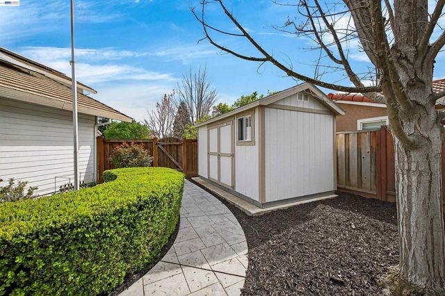 4914 Candy Ct, Livermore, CA 94550