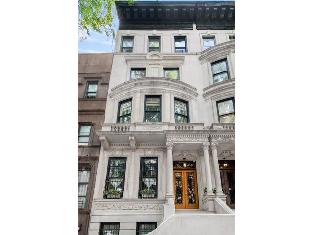 44 W 90TH Street, New York City, NY 10024