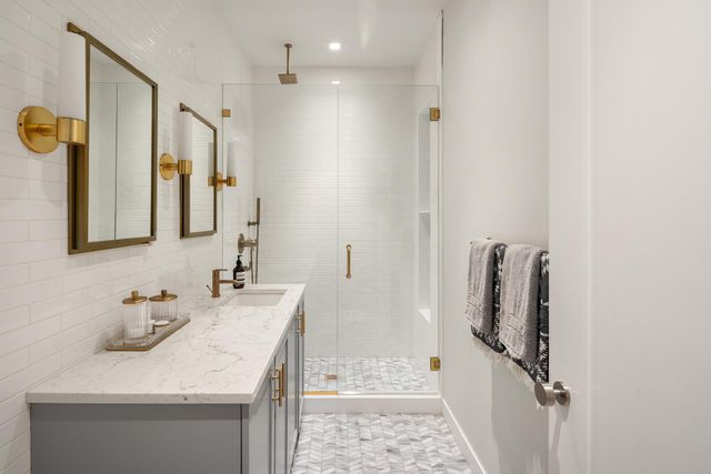 44 W 90TH Street, New York City, NY 10024