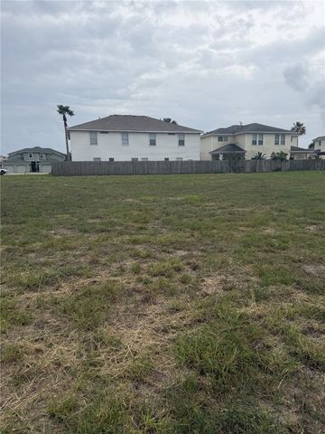 13989 Ports O Call Dr, Corpus Christi, TX 78418