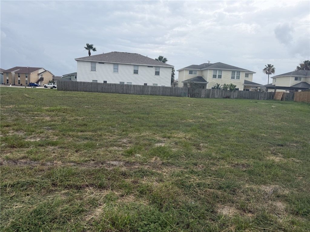 13989 Ports O Call Dr, Corpus Christi, TX 78418