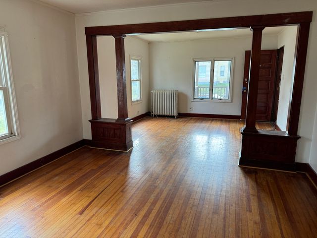 223 S Lincoln Avenue, Davenport, IA 52802