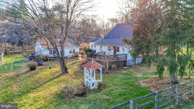 11178 HEDGESVILLE RD, Hedgesville, WV 25427