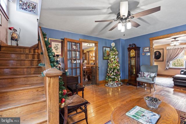 11178 HEDGESVILLE RD, Hedgesville, WV 25427