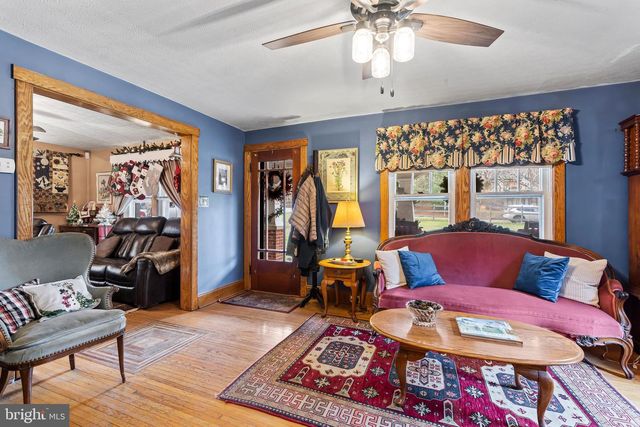 11178 HEDGESVILLE RD, Hedgesville, WV 25427