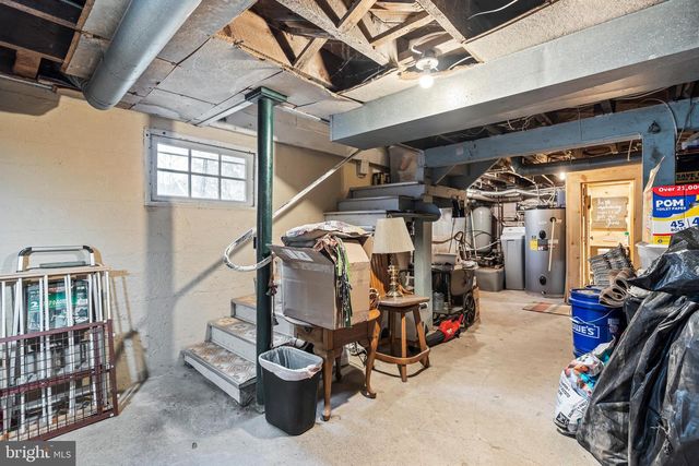 11178 HEDGESVILLE RD, Hedgesville, WV 25427