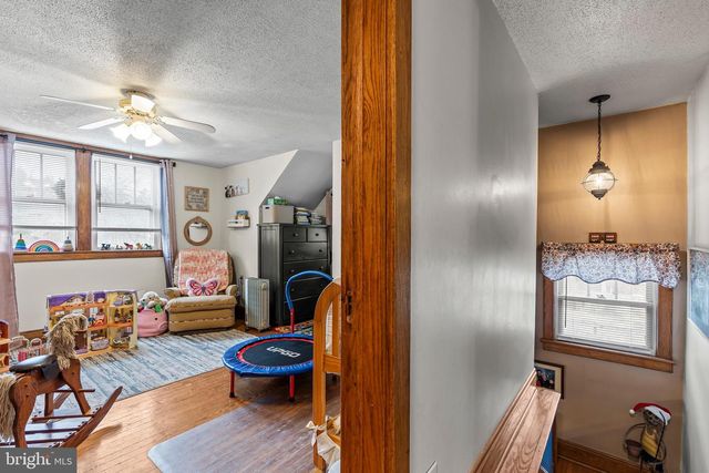 11178 HEDGESVILLE RD, Hedgesville, WV 25427