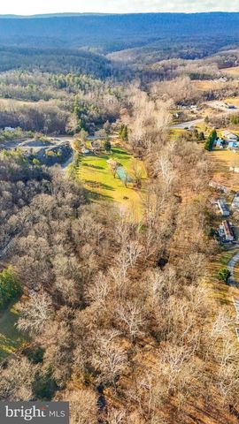 11178 HEDGESVILLE RD, Hedgesville, WV 25427