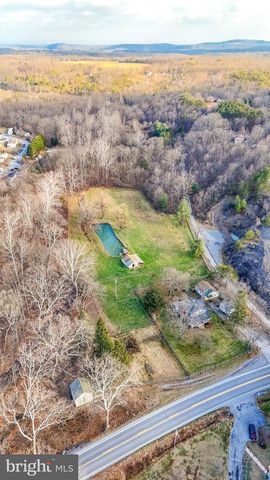 11178 HEDGESVILLE RD, Hedgesville, WV 25427