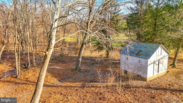 11178 HEDGESVILLE RD, Hedgesville, WV 25427