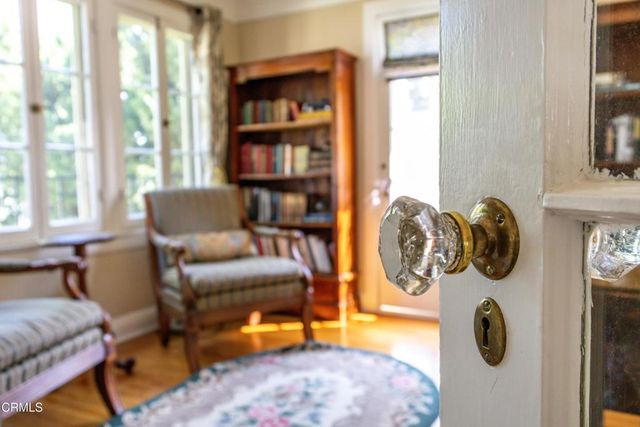 143 N Lincoln Place, Monrovia, CA 91016