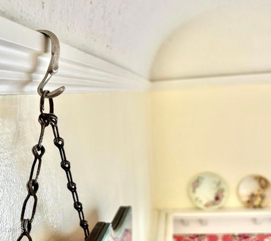 143 N Lincoln Place, Monrovia, CA 91016