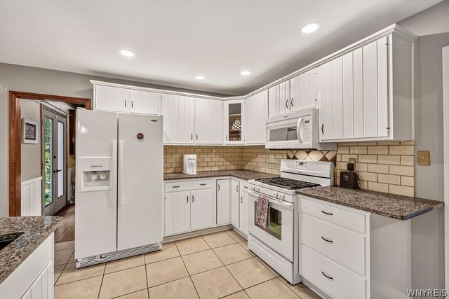 4071 Calkins Road, Lewiston, NY 14174