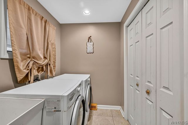 4071 Calkins Road, Lewiston, NY 14174