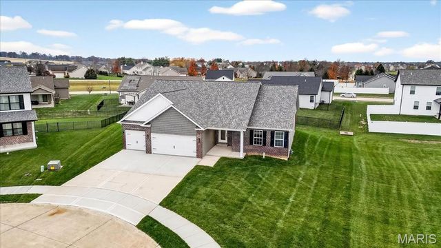 845 Mohave Court, Shiloh, IL 62221