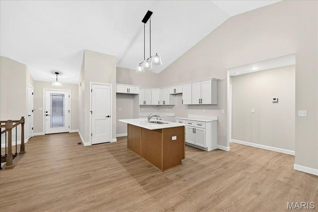 845 Mohave Court, Shiloh, IL 62221