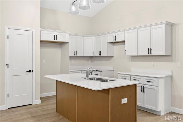 845 Mohave Court, Shiloh, IL 62221