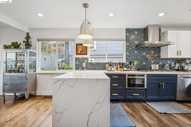 5845 Bernhard Ave, Richmond, CA 94805