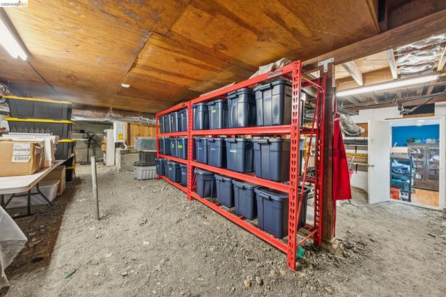 5845 Bernhard Ave, Richmond, CA 94805