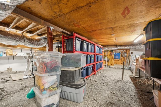 5845 Bernhard Ave, Richmond, CA 94805