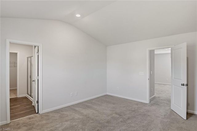 2106 Briar Run Drive, Greensboro, NC 27405